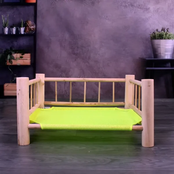 Cama de Madera con Tela y Baranda para Mascotas